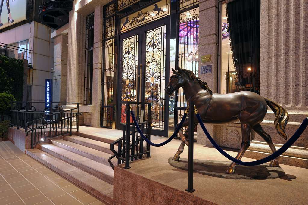 Golden Tulip Rs Boutique Hotel-Tainan Exterior photo