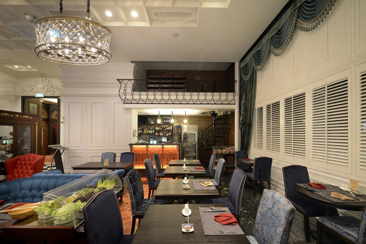 Golden Tulip Rs Boutique Hotel-Tainan Exterior photo